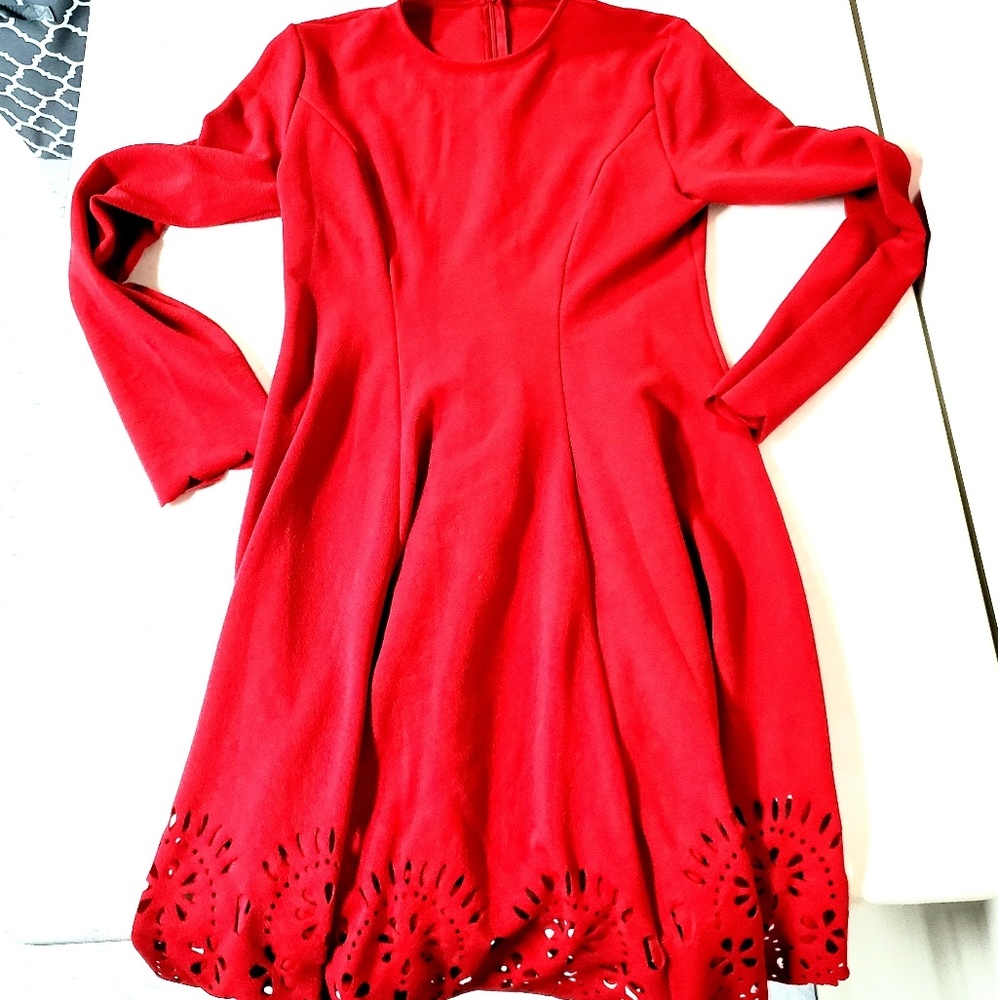 Scalloped Hem Stretchy Skater A-Line Dress